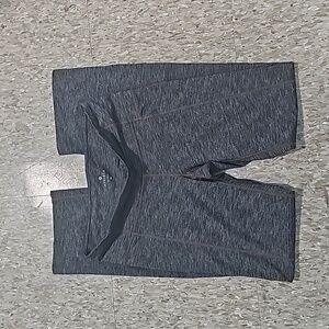 ATHLETA Size Medium leggings